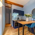 Le Bleu Jean Denim Arenes - Nuit A Apartman