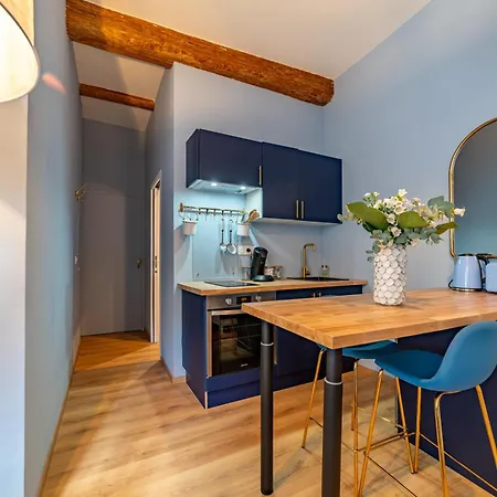 Le Bleu Jean Denim Arenes - Nuit A Apartment